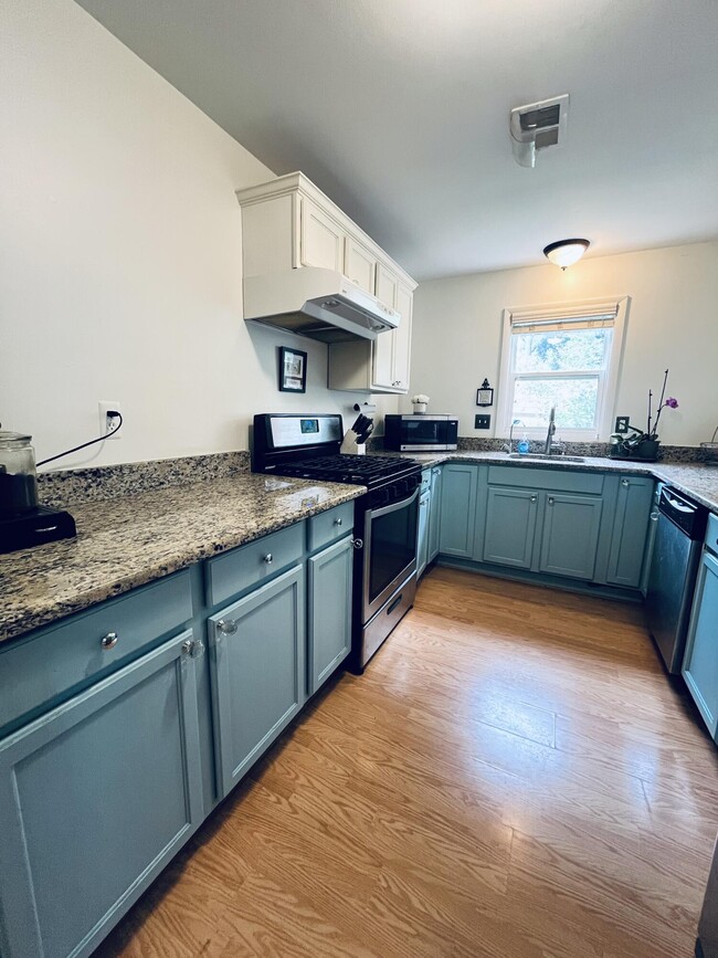 Foto del edificio - 42514 Hammill Ln