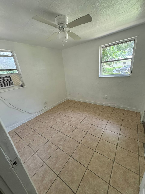Foto del edificio - 3627 Ave S NW