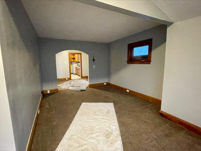 Building Photo - 1307 Nestor Ave