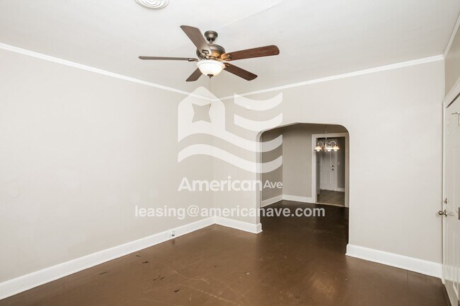 Foto del edificio - 4107 Glendon Rd