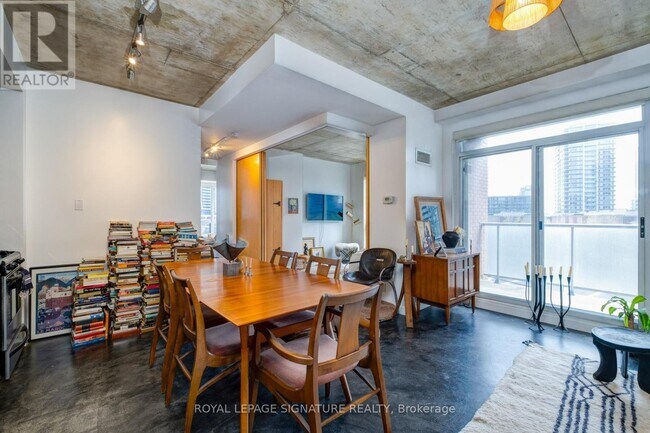 Building Photo - 1 Shaw St