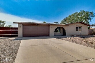 Building Photo - 1744 S Don Luis Cir