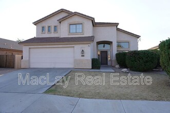 Building Photo - 2600 S Holguin Way