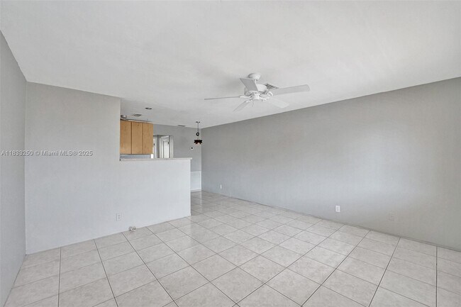 Foto del edificio - 2909 Middle River Dr