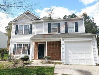 Building Photo - 215 Pebblestone Dr