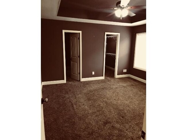 Master Bed with Walk-In Closet and Master Bath with Double Vanities - 1342 Whitt Ln