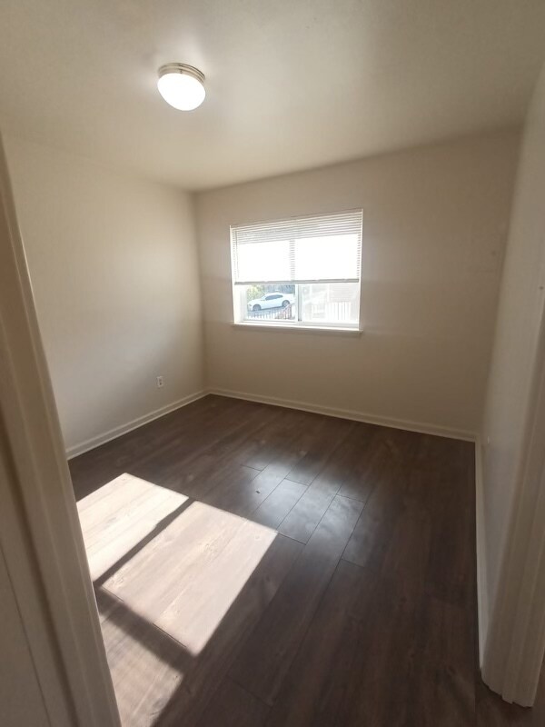 Foto del edificio - 2514 Telegraph Rd