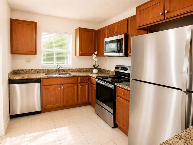 Foto del edificio - 2812 Somerset Park Dr