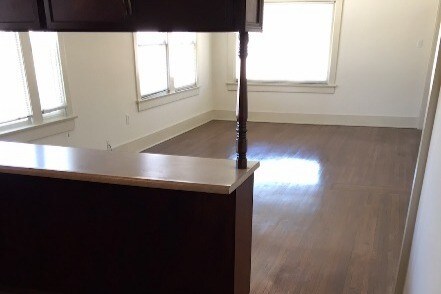 Building Photo - 271 Cerritos Ave