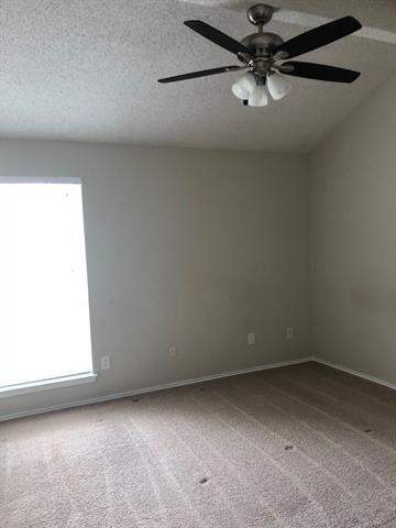 Building Photo - 2301 Dalewood Ln