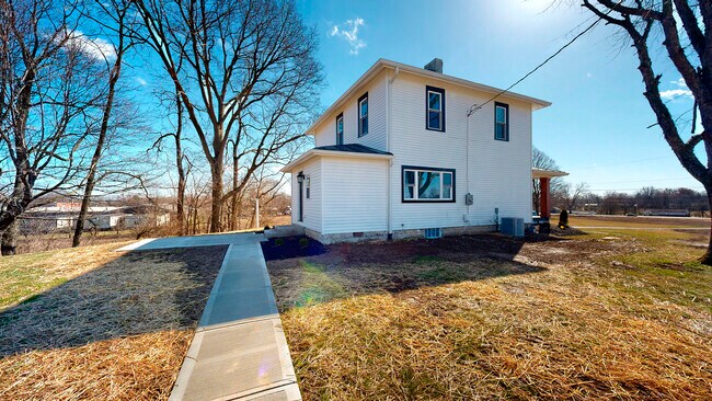 Foto del edificio - 5774 National Rd SW