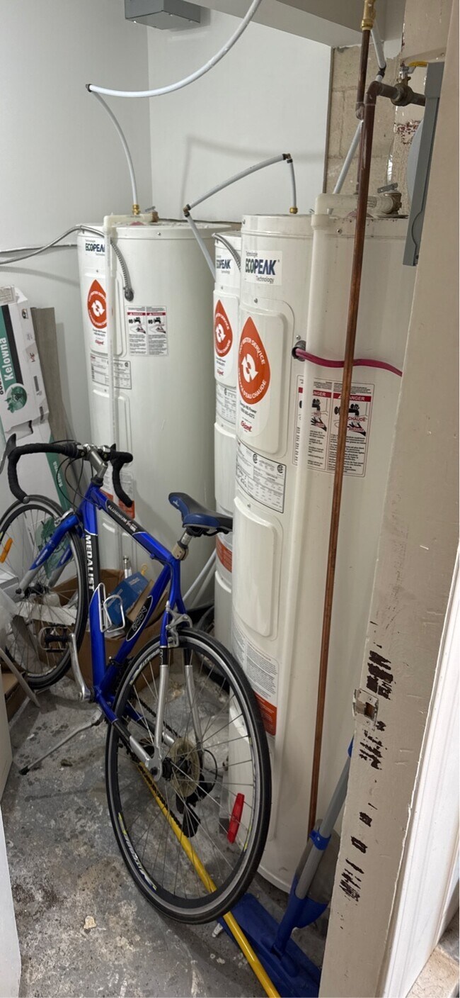 Building Photo - 84 Isidore-Boucher Blvd