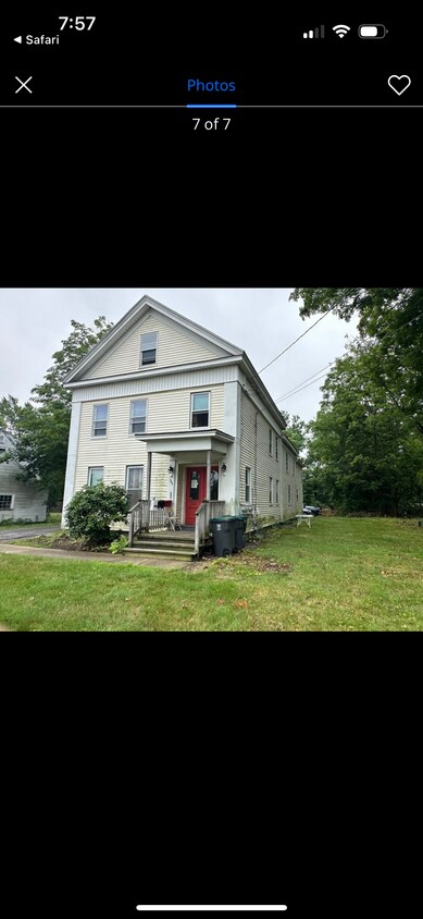 Foto principal - 164 W Central St