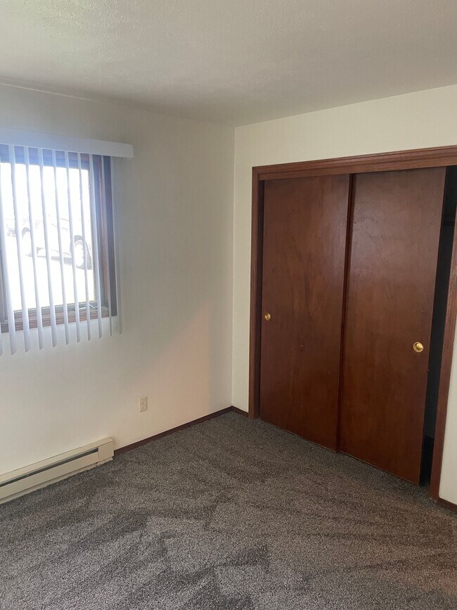 Foto del edificio - 2816 Rudeen Close