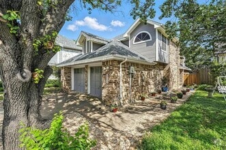 Building Photo - 1426 Harmony Ln
