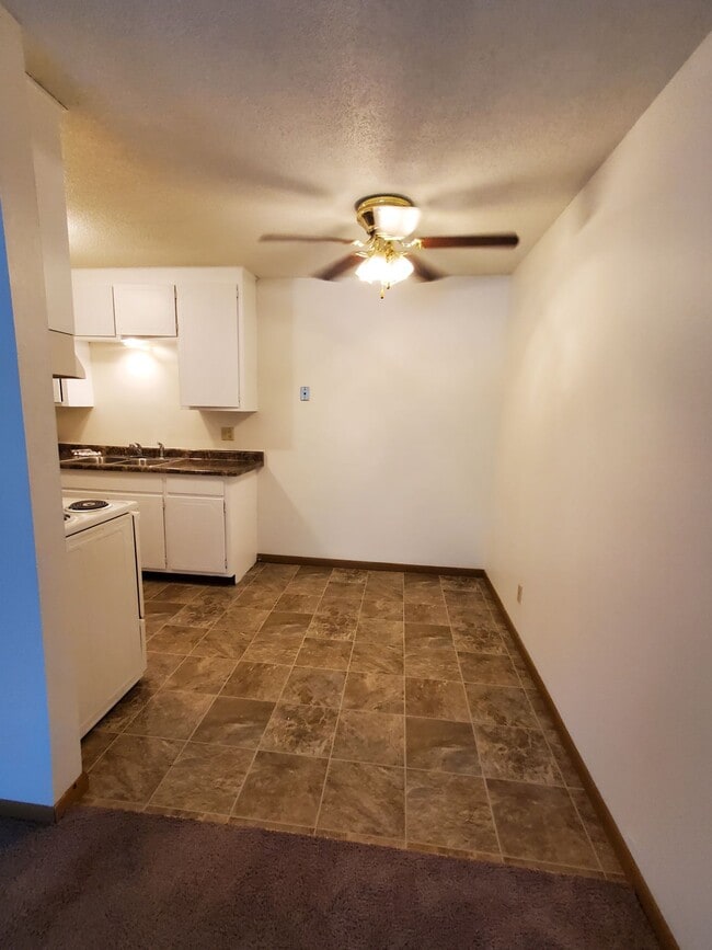 Comedor - Canary Hill Apartments