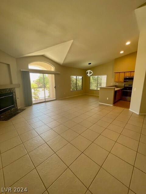 Building Photo - 4950 Black Bear Rd