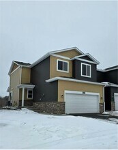 Building Photo - 14870 Willemite Way NW