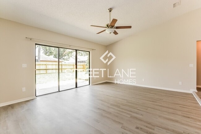 Building Photo - Charming 3 Bedroom in Orlando!