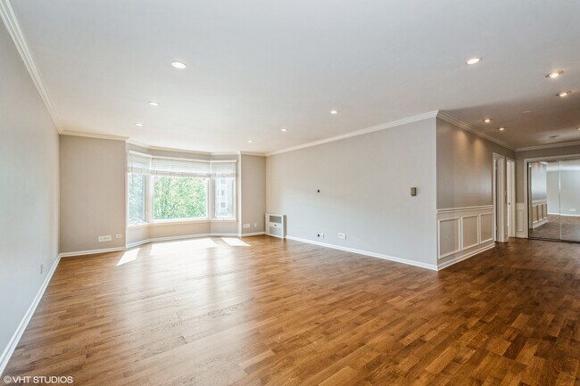 Foto del edificio - 600 Thames Pkwy