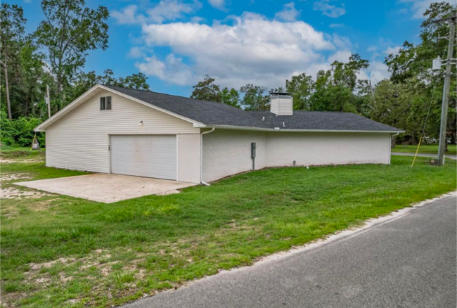 Foto del edificio - 27 Hickory Ave