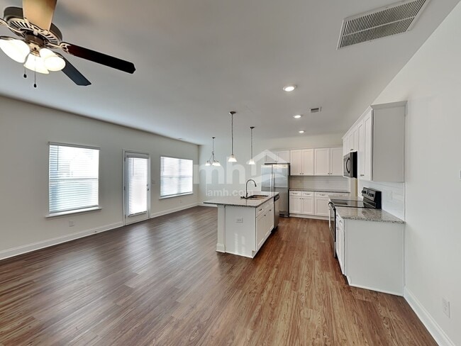 Foto del edificio - 1459 Persimmon Trce