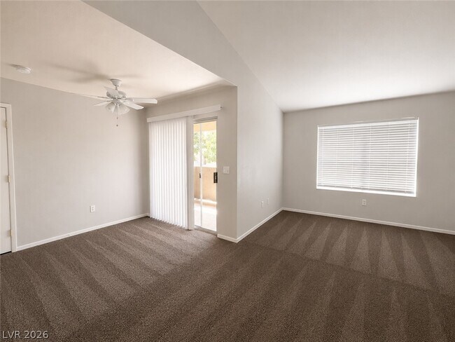 Foto del edificio - 2300 E Silverado Ranch Blvd