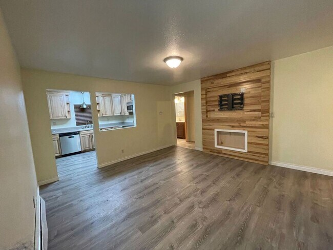 Foto del edificio - 2 br, 1 bath House - 2223 Mercier Street