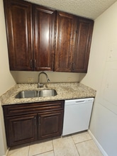 Building Photo - 1810 E St