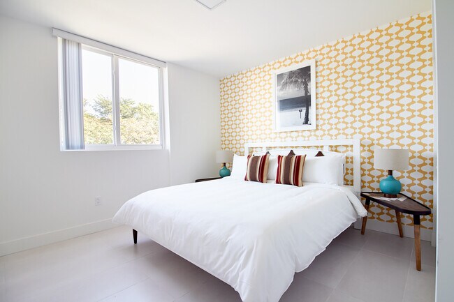Foto del edificio - 1710 SW 27th Ave