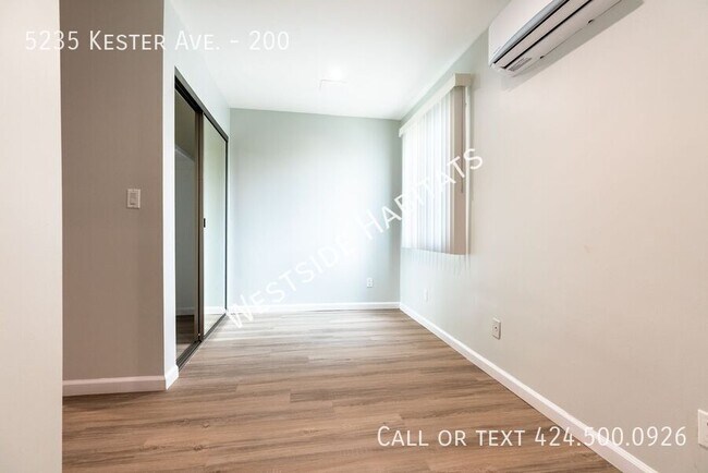 Foto del edificio - 5235 Kester Ave