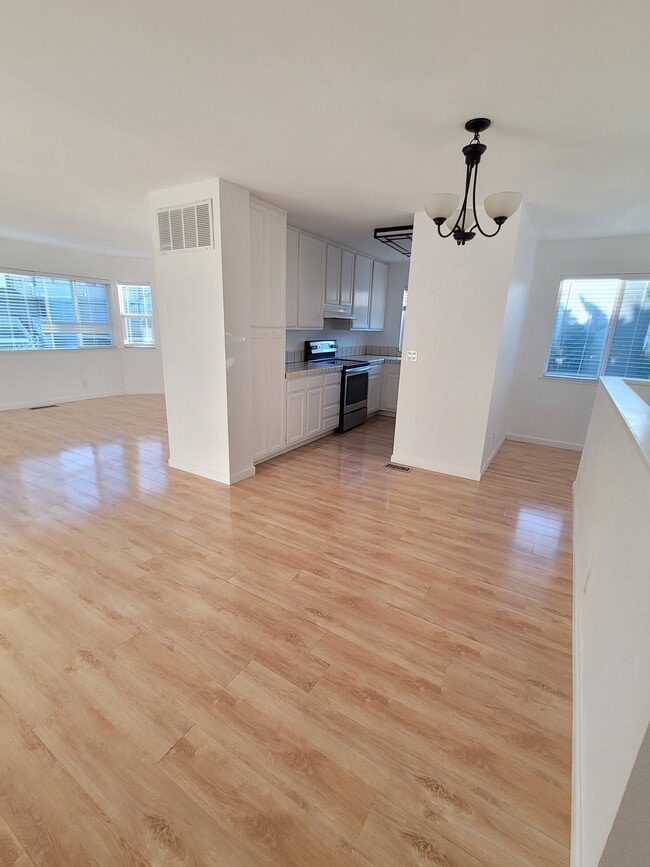 Lots of storage in kitchen and nook - 47 Santa Rosa Ave