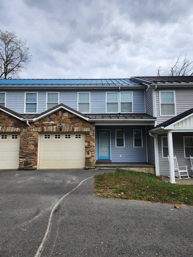 Foto principal - 28 Holler Rd