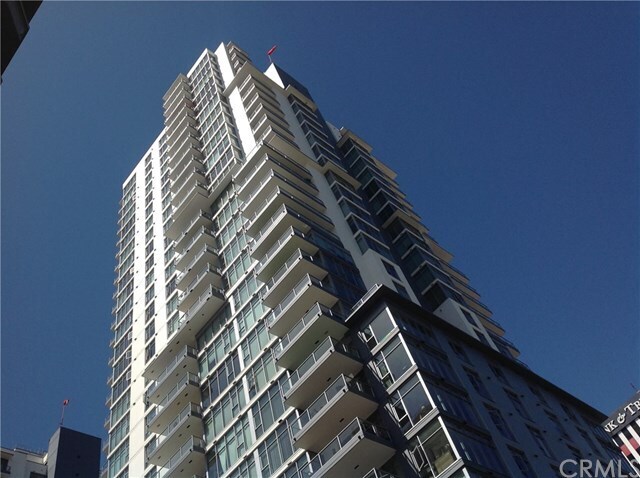 Primary Photo - 400 W Ocean Blvd