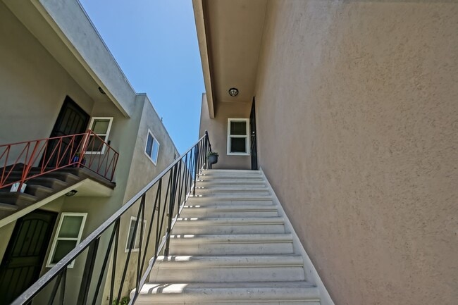Building Photo - 3856 W 242nd St
