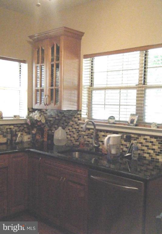 Building Photo - 8525 Harvest View Ct