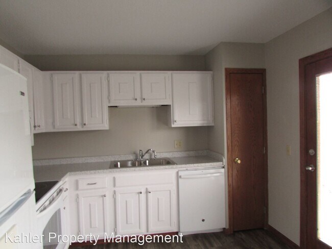 Foto del edificio - 3 br, 2 bath House - 210 Anaconda Rd