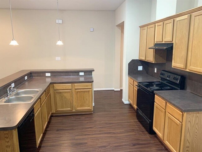 Foto del edificio - 5605 Howell St