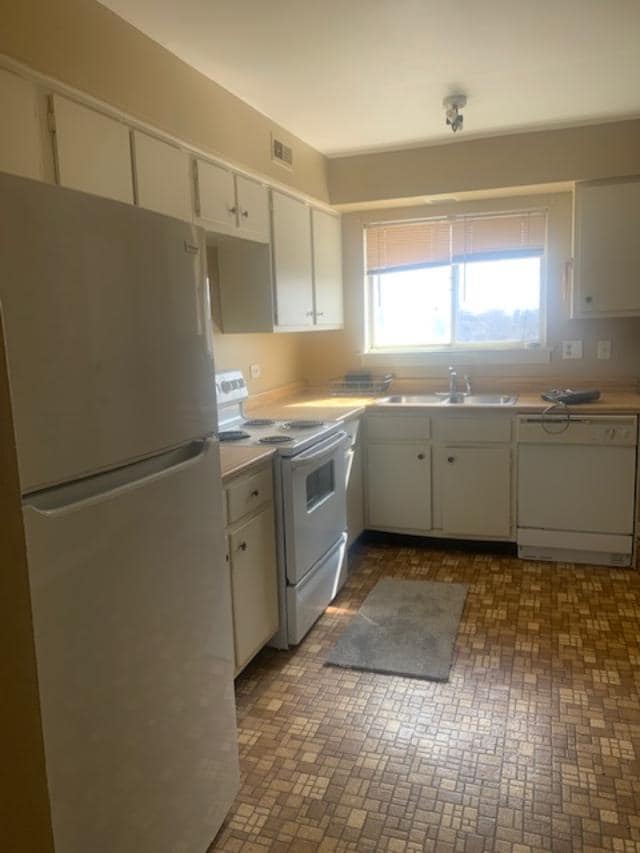 Building Photo - 9409 Bay Colony Dr
