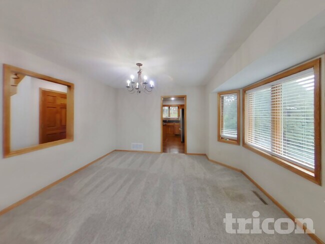 Foto del edificio - 12320 43rd Ave N