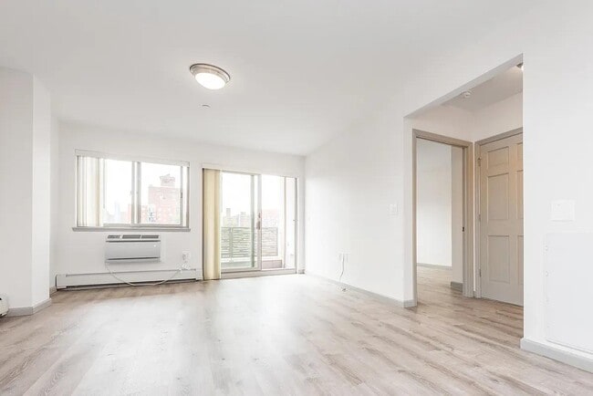 Photo - 14-45 31st Ave Apartment