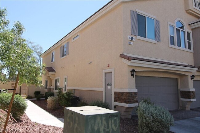 Foto del edificio - 6359 E Elwood Mead Ave