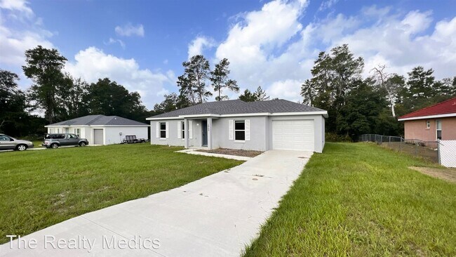 Foto del edificio - 3 br, 2 bath House - 15790 SW 28th Ave Rd