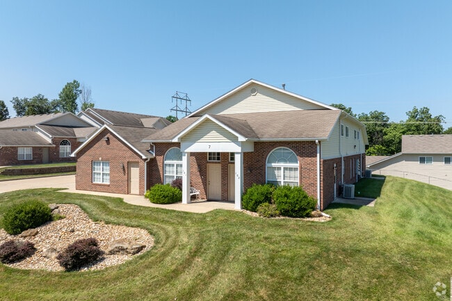 Building Photo - Wellington Manor