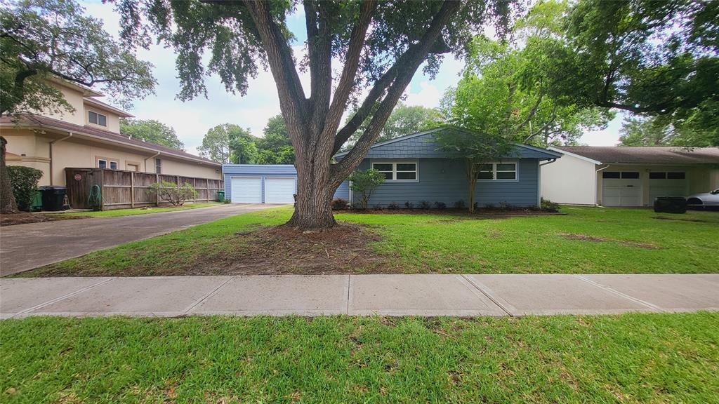 Foto principal - 5126 Darnell St