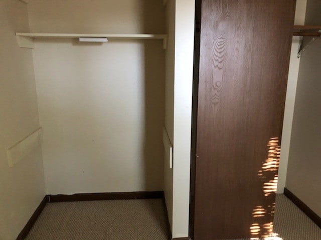 Building Photo - 305 W Elm St