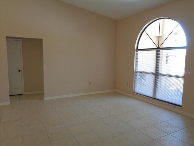 Foto del edificio - 210 Woodingham Trail