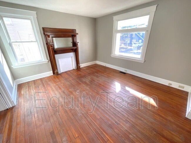 Building Photo - 3185 McHenry Ave