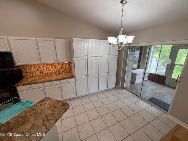 Building Photo - 1114 Egret Lake Way