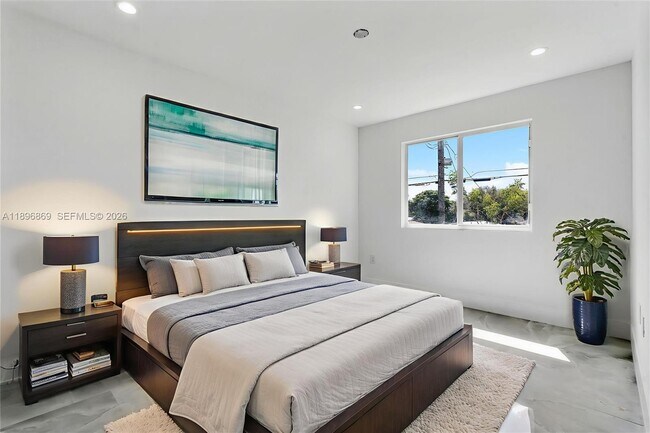 Foto del edificio - 2926 NW 58th St